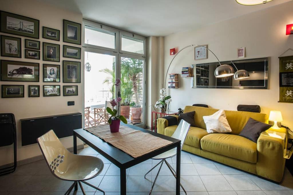 Modern Apartment Giovanni Square Iun Q6922 Cagliari Extérieur photo